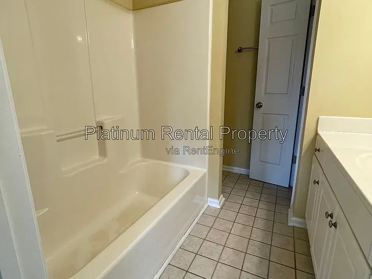 810 Camelon Ct — Photo 22