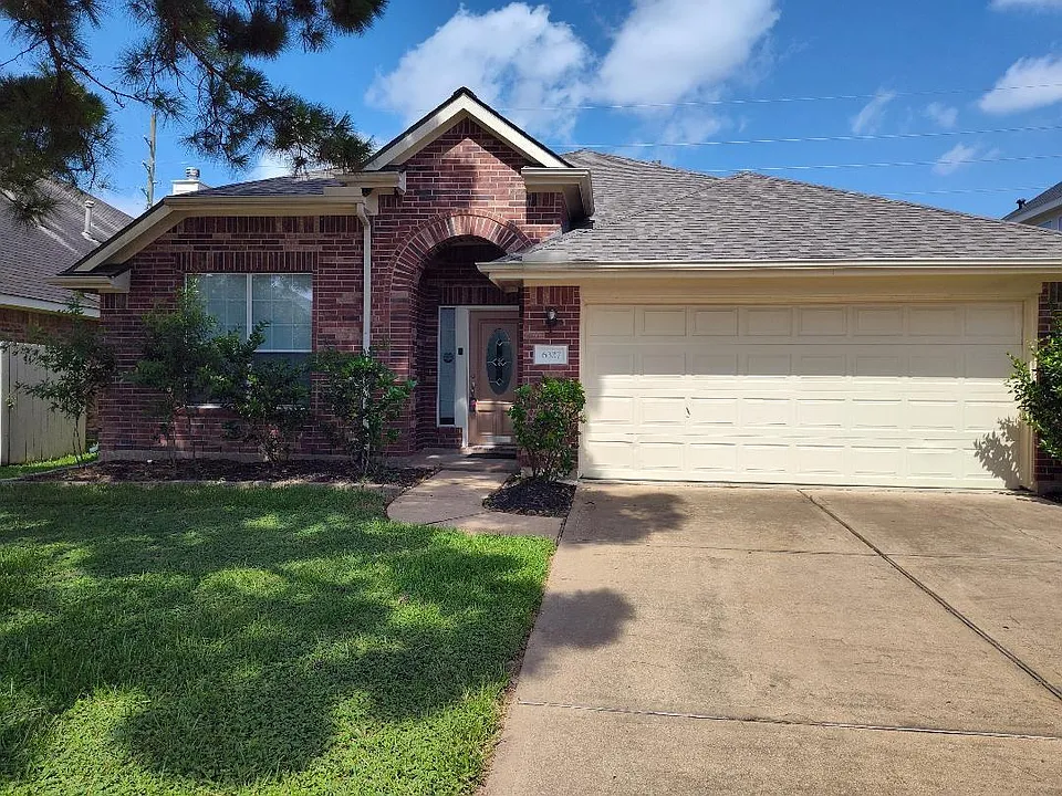 6327 Bonnie Chase Ln
