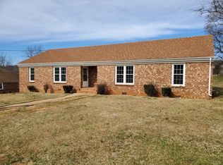 110 Valleydale Dr, Lynchburg, VA 24502