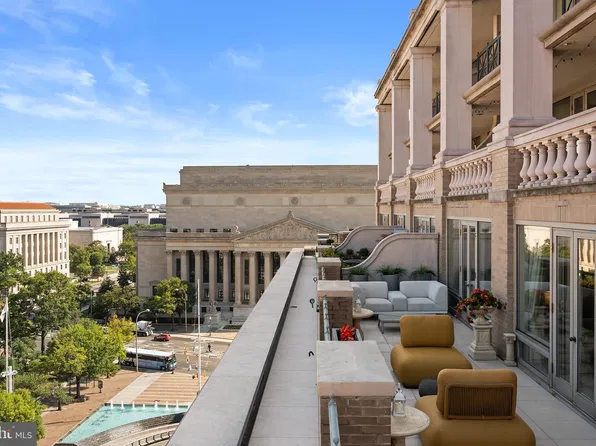 801 Pennsylvania Ave NW APT 1001, Washington, DC 20004