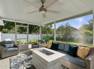 691 Bellshire Dr, Orange Park, FL 32065