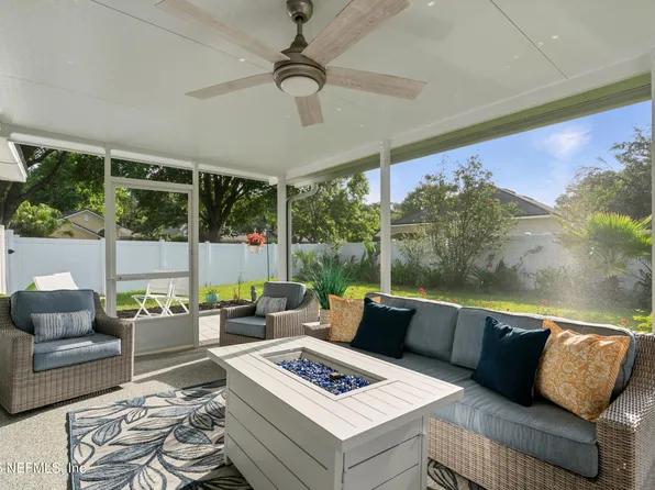 691 BELLSHIRE Drive, Orange Park, FL 32065