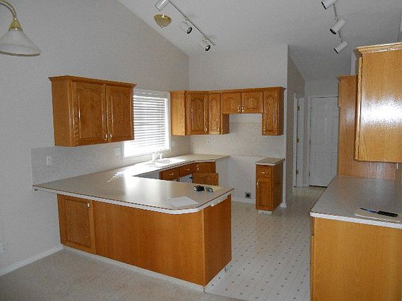 3rd image of 480 Pevero Dr