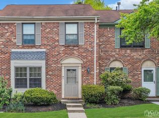 163 Chippenham Ct #2163, Piscataway, NJ 08854