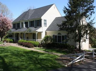 120 Old Clinton Rd, Flemington, NJ 08822