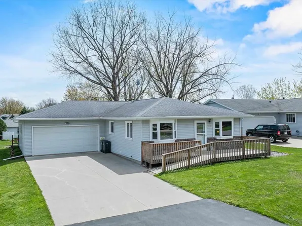 715 N HINMAN AVENUE, Marshfield, WI 54449