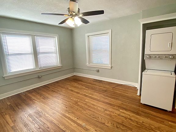 2nd image of 3715 Summit St APT 101