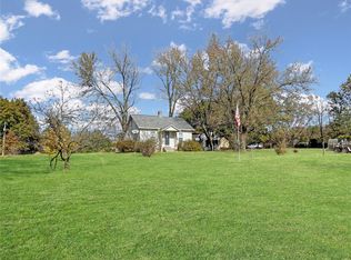 13939 126th Rd, Sweet Springs, MO 65351