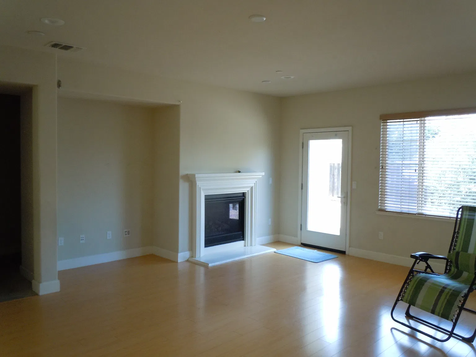 5 bed, 2808 sqft, $3,250 — Photo 3