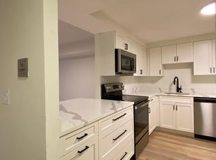 525 Massachusetts Ave #1C, Boston, MA 02118