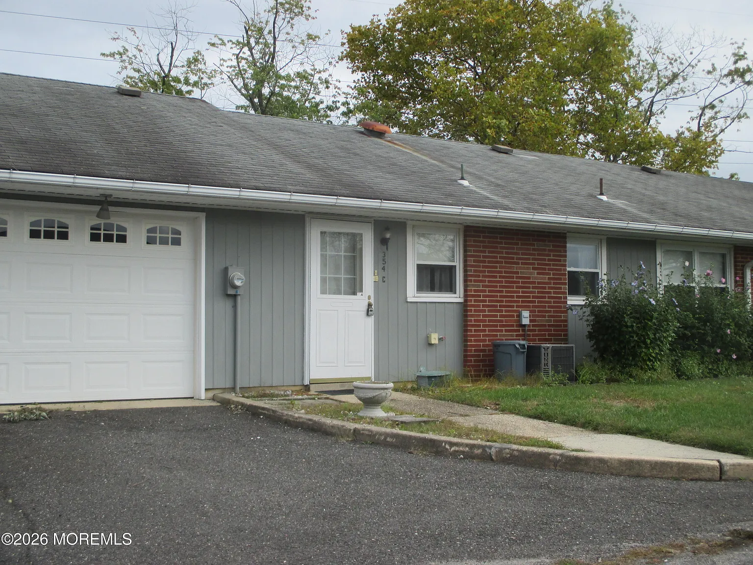2 bed, 982 sqft, $1,700 — Photo 3