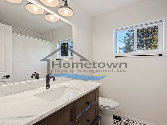 5th image of 1484 E Westdale Dr