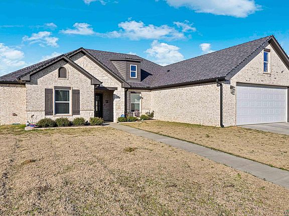 3rd image of 205 Lafoy Ln