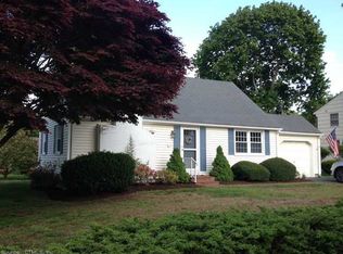 50 Fenwood Rd, Old Saybrook, CT 06475