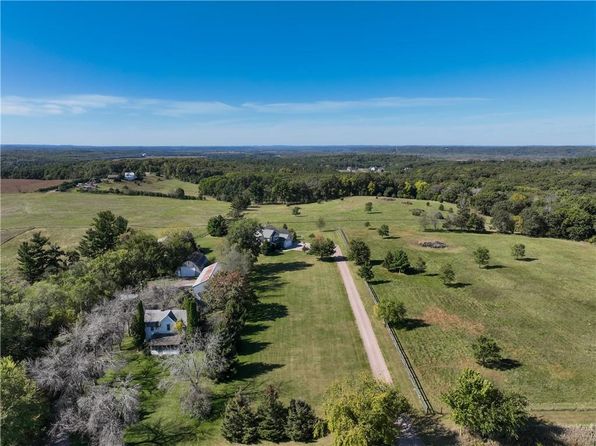 4884 Priory Road, Eau Claire, WI 54701
