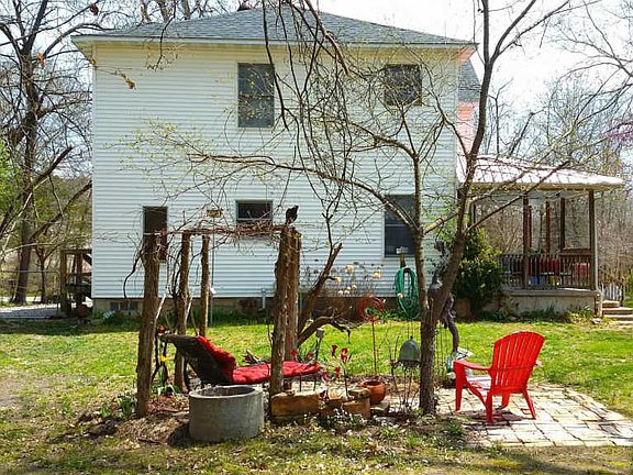4th image of this home