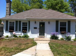 2010 Meadow Ln, Jefferson City, MO 65109
