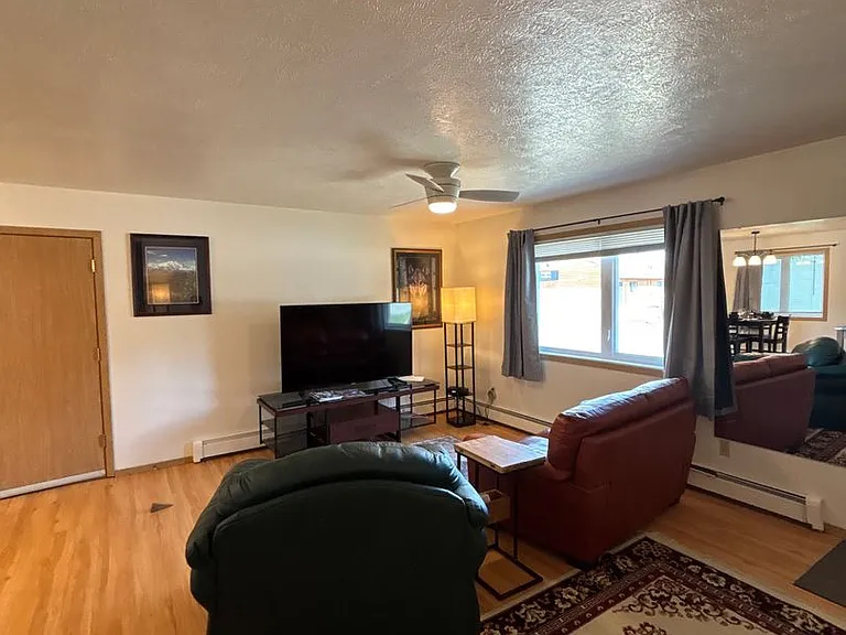213 Yukon Dr — Photo 4