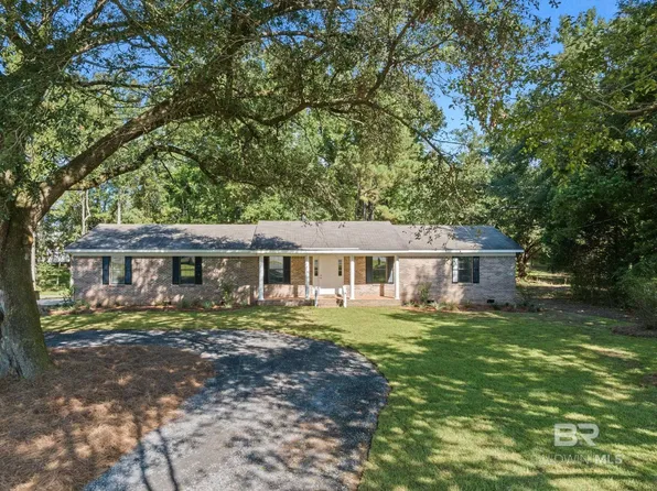 303 Rabun Rd, Bay Minette, AL 36507