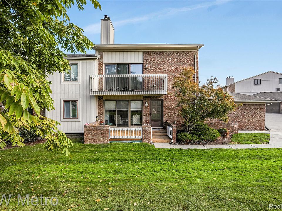 1st image of 6586 Maple Lakes Dr