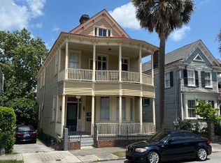 Modern 2-Bedroom Apartment in Historic Mazyck-Wraggborough 114 Alexander St, Charleston, SC 29403