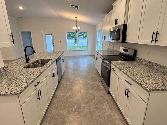 5th image of 11593 Grace Rd