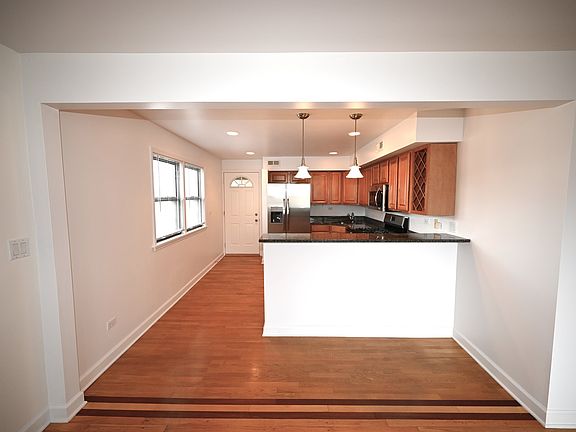 5th image of 1846 W Birchwood Ave APT 4