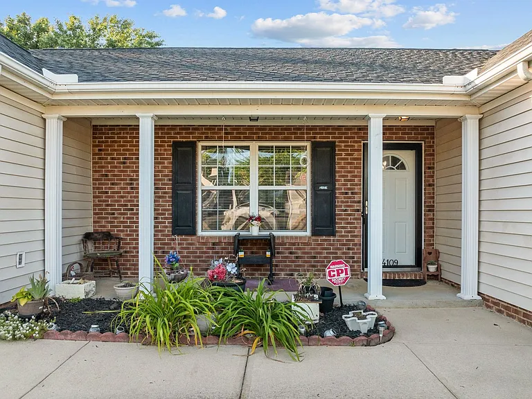4109 Fawn Glen Dr — Photo 36