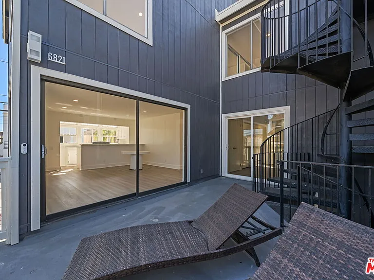 6821 E Ocean Blvd — Photo 4