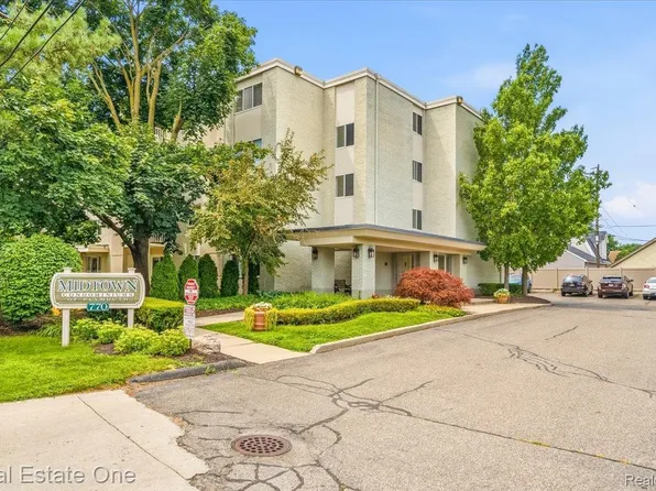 770 Deer St APT 406, Plymouth, MI 48170