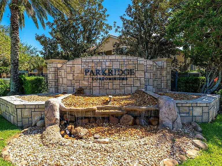3827 Parkridge Cir #1-102 — Photo 43