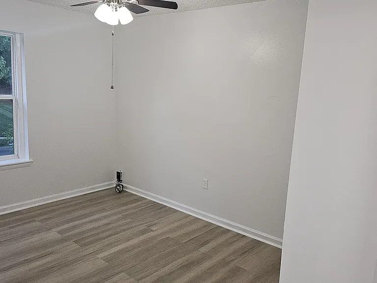 9509 Vermell Pl — Photo 37
