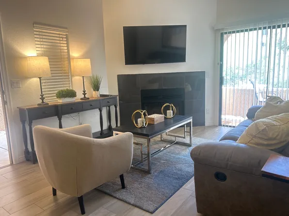 5750 N Camino Esplendora APT 136, Tucson, AZ 85718