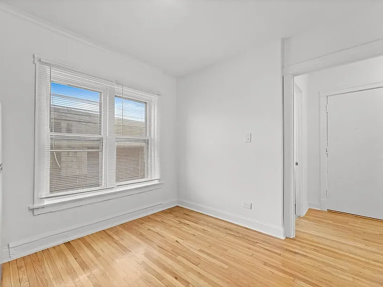1724-1736 W North Shore Ave #1722-3F — Photo 24