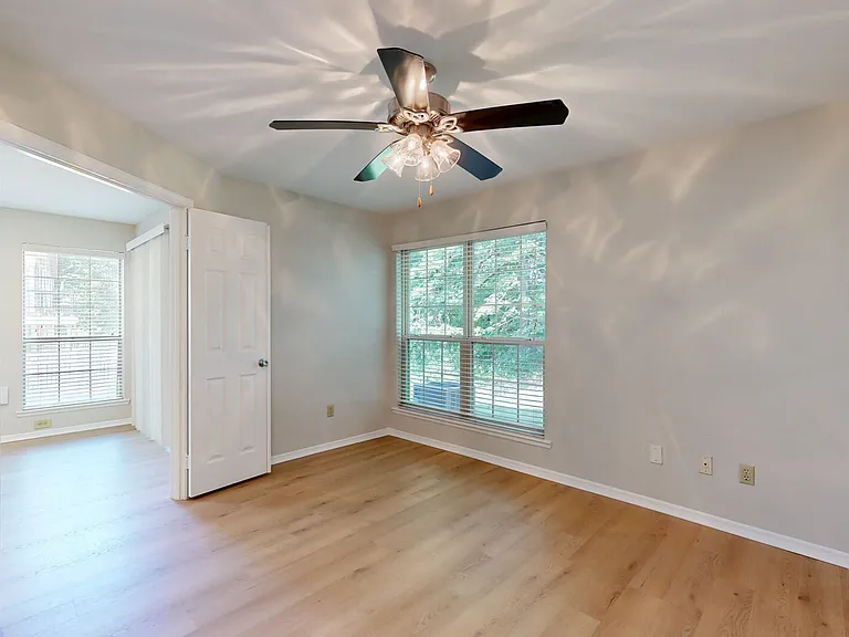 Dominion Lake Ridge — Photo 48
