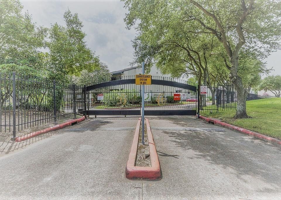 1st image of 7313 Gulf Fwy APT 719