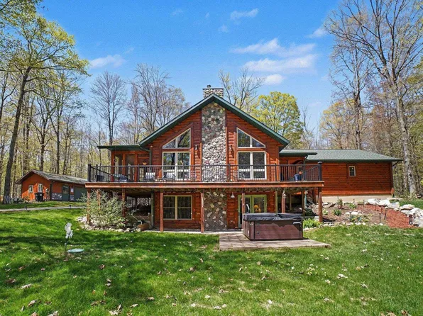 3628 W Millbrook Rd, Mount Pleasant, MI 48858