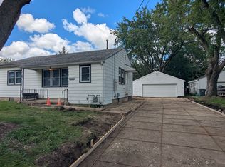 1132 Virginia St, Waterloo, IA 50703