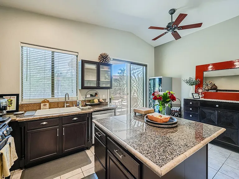 5069 E Lucia Dr — Photo 8