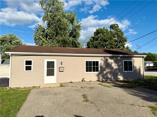 324 Vermilion St, Georgetown, IL 61846