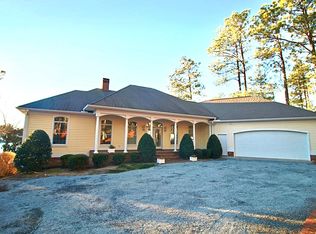 129 Baker Cir, West End, NC 27376