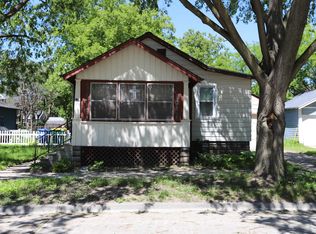 115 N Irwin Ave, Green Bay, WI 54301