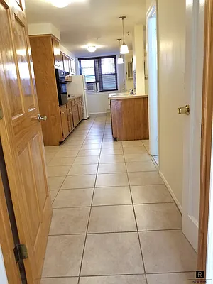 Rented by R New York | media 35