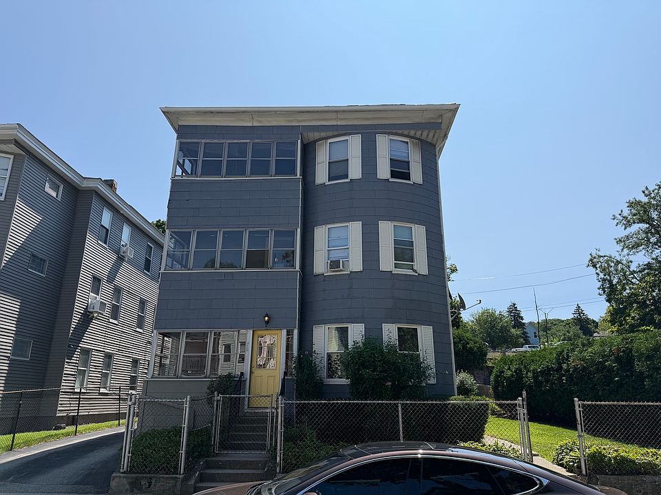 1st image of 76 Paine St