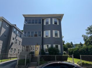 76 Paine St, Worcester, MA 01605