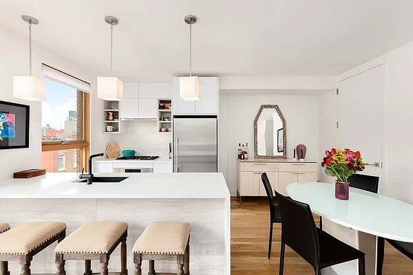 Sold by Triplemint | media 8