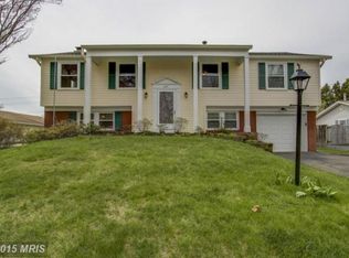 4451 Majestic Ln, Fairfax, VA 22033