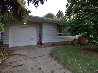 4 16th Ave SW, Minot, ND 58701