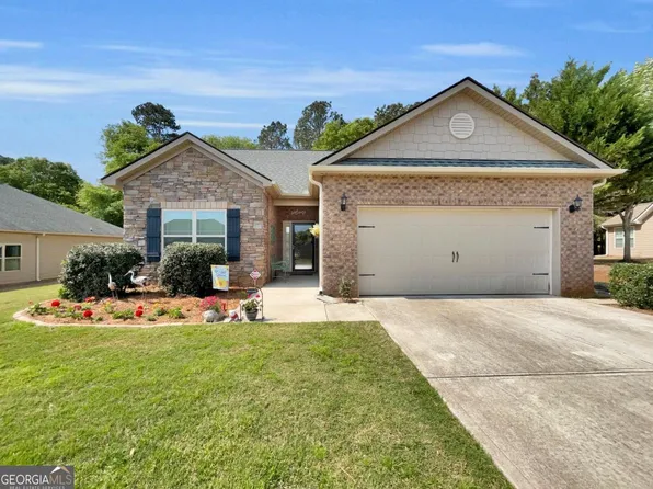155 Carrington Dr, Commerce, GA 30529