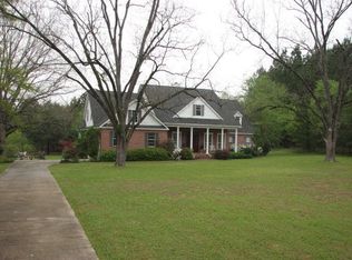18 Springhill Rd, Eufaula, AL 36027